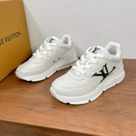 Picture of Louis Vuitton Shoes _SKULVsz39-44hnq112717556